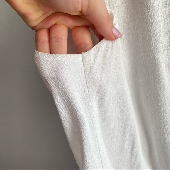 For Love & Lemons white pom pom tassel sleeveless lightweight romper jumpsuit - Picture 5 of 7